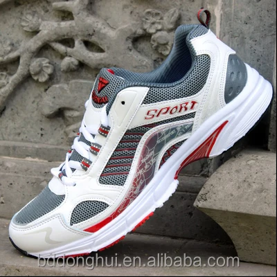 
latest design low price men tennis sport shoes 