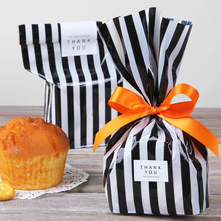 Pre tied Ribbon Bow With Twist Tie