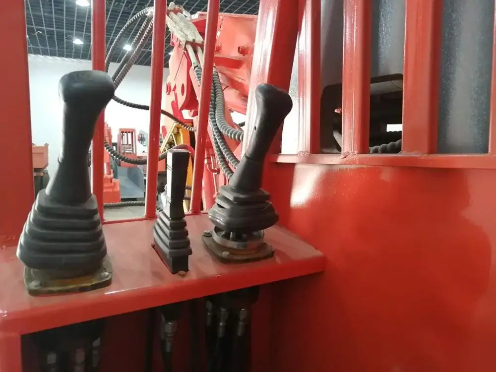 HYDRAULIC FOUR WHEEL TYPE SCRAPER CONVEYOR