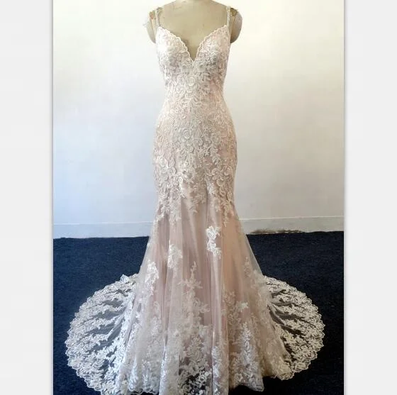 Bohemian Sexy spaghetti strap Beach  lace bridal gowns Low back fashion wedding dresses