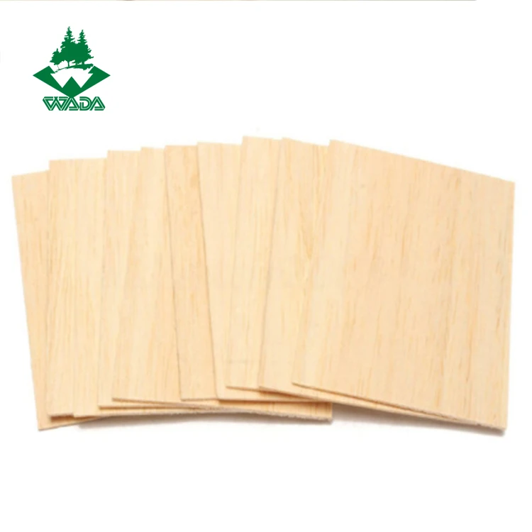 Доска из массива дерева для моделирования древесины balsa