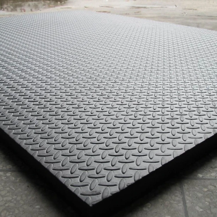 Interlocking Stable Horse Mat 34mm EVA 6ft X 4ft As Adequate Drainage for Liquids