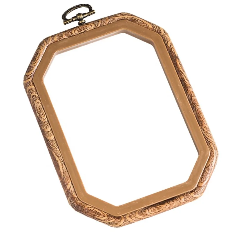 High Quality Wholesale Cross Stitch Accessory plastic Round Wooden Pattern Frame Flexible Embroidery Hoops