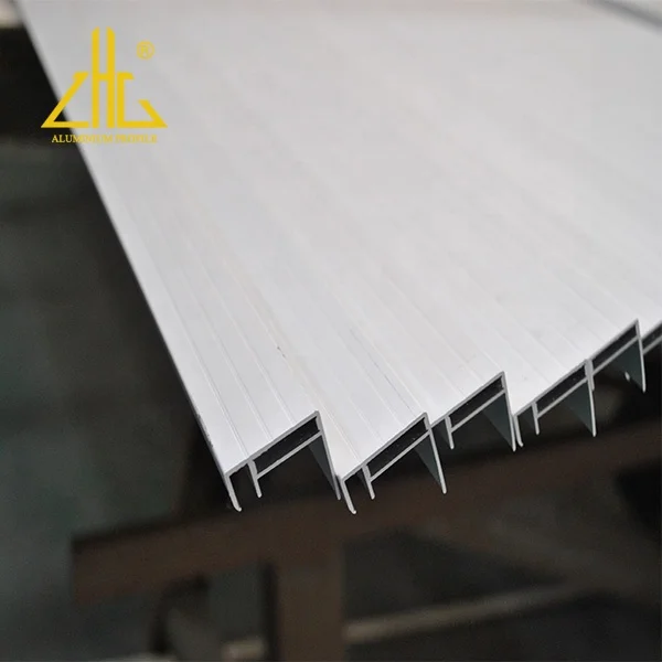 Wow!! Mill finish aluminum pipe bending profile extrusion manufacturer,wood anodized aluminium bending tube extrusion factory