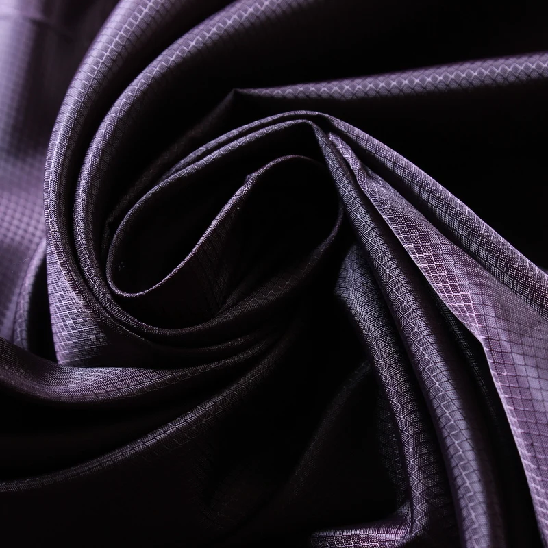 China textile 290t diamond type ripstop polyester taffeta fabric for sports wear