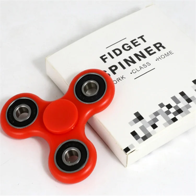 Box Pack Color Customized Durable High Speed 608 Bearing Tri-Spinner Desk School Toys Anxiety Relief Toy Fidget Spinner Hand