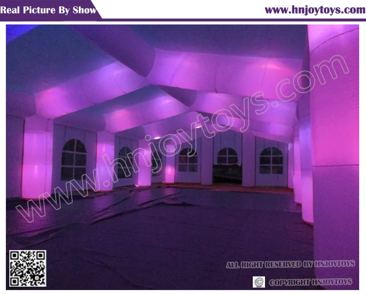 Portable inflatable car wash tent, inflatable car garage tent, inflatable truck tent for sale