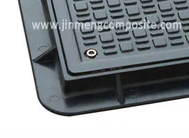 EN124 A15 Square Manhole Cover 600x600 with Screws