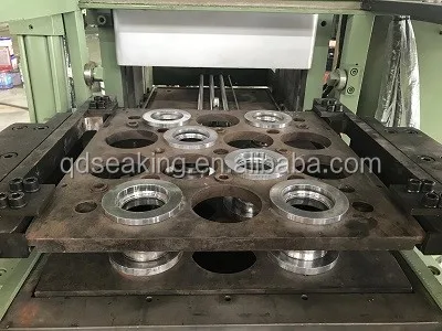 Hot sell 150 Ton  Vacuum NBR rubber hydraulic TC oil seal vulcanizing press machine