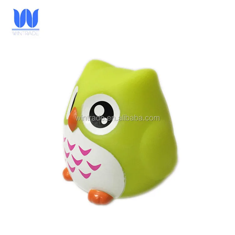 Plastic small farm animal led bath owl light up floating toy