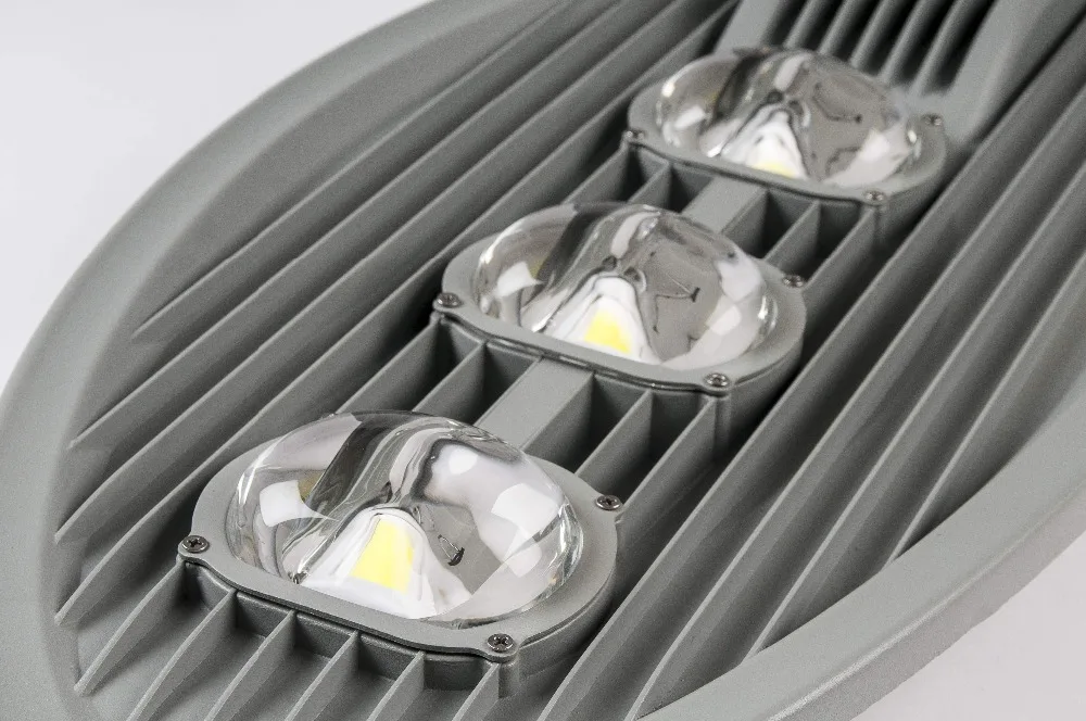 
5 years warranty Wholesale High Quality CE RoHS led street light outdoor use 