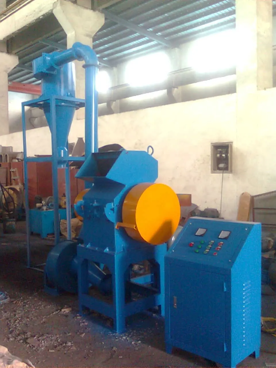 3-10mm Rubber Granule Pre Coarse Crusher Pulverizer Granulator