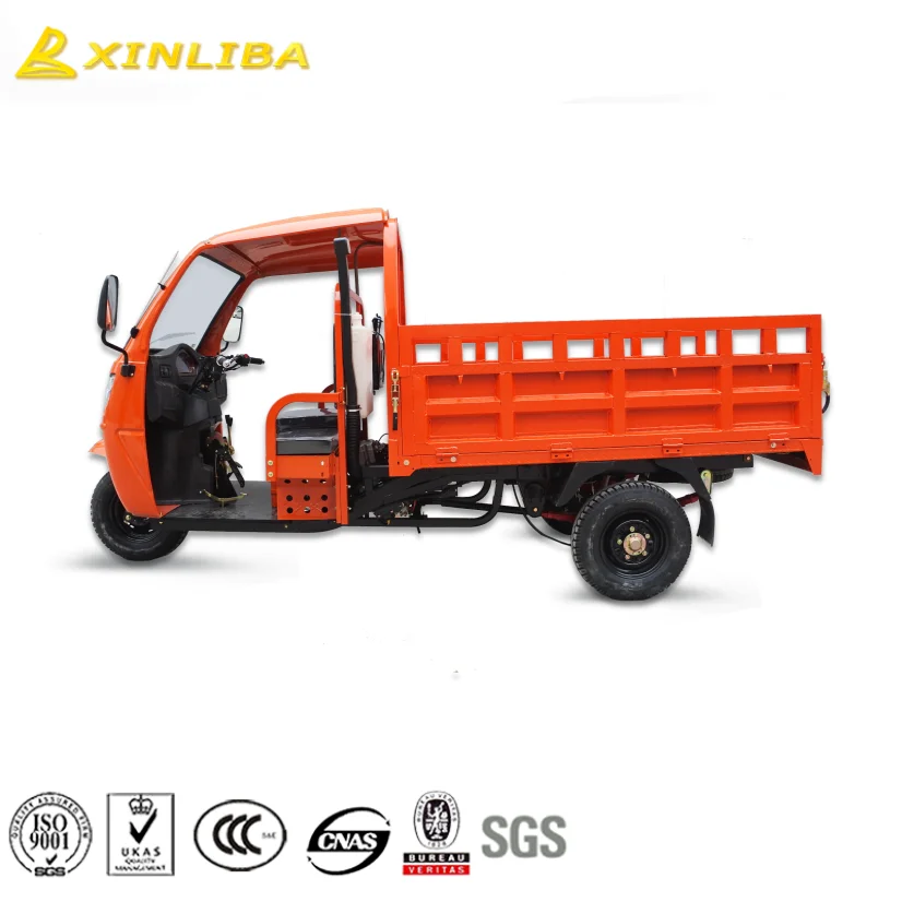 Top quality 300cc three wheel tricycle cargo motorcycle with cabin