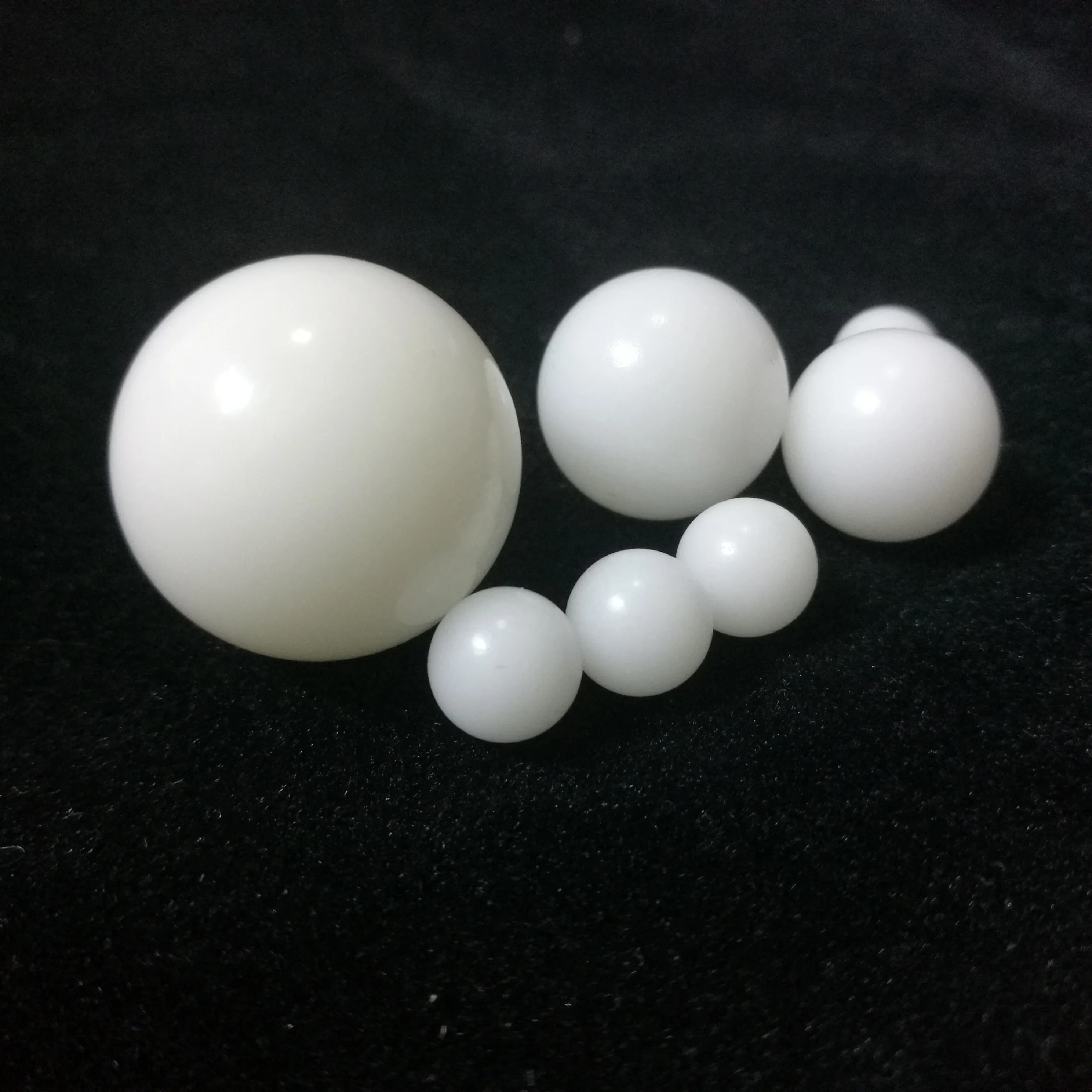 20mm white solid Nylon PP POM hard plastic ball