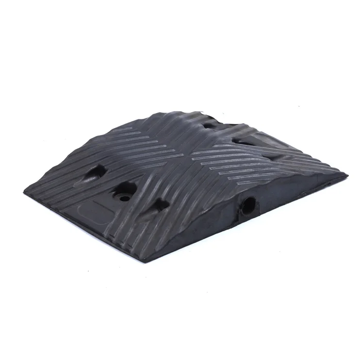 2022 DINGTIAN Traffic Safety Rubber Reflective Road Speed Hump Bump