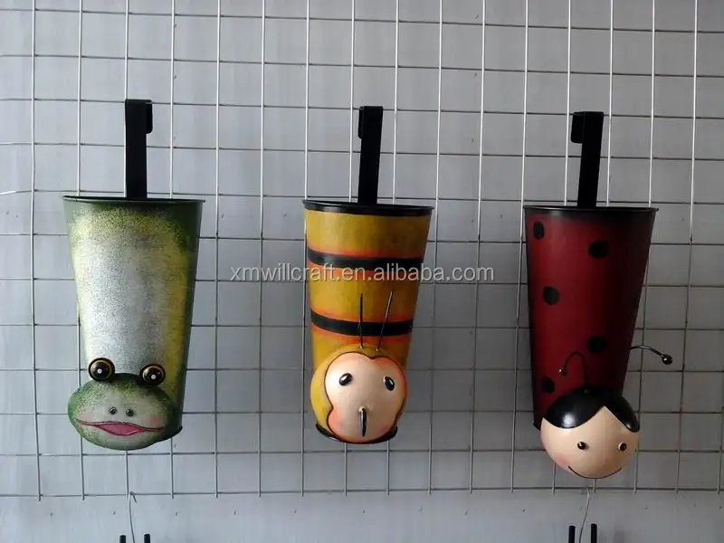 
hand painting funny animals shape wall hanging Vertical Planter 