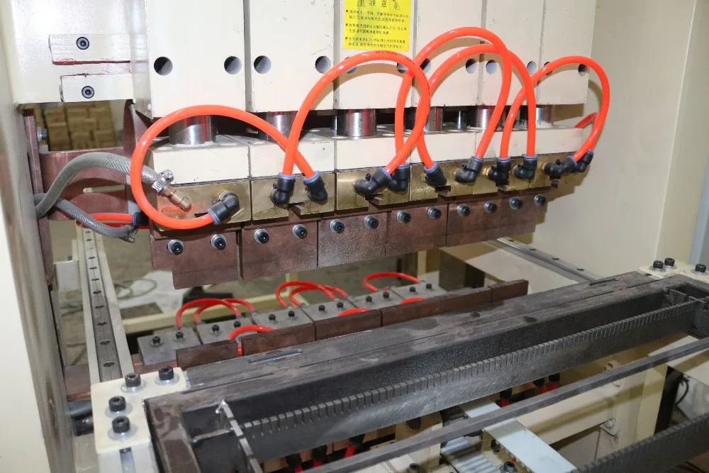 Hwashi Automatic Multiple Head Bundy Tube Condenser Welding Machine Wire Mesh Welding Machine