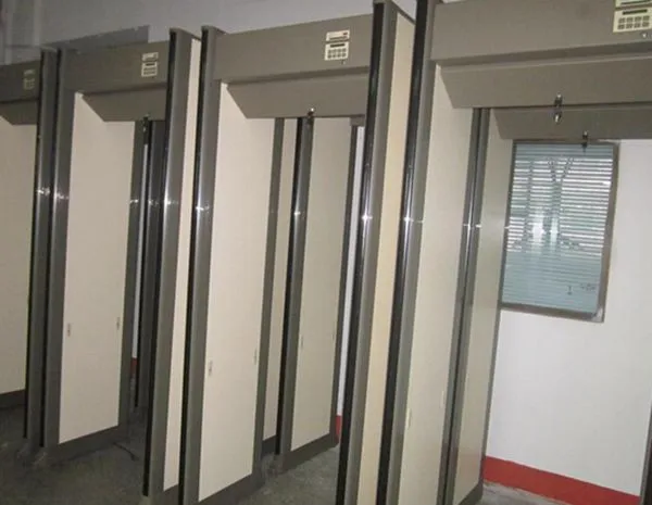 33 zones walk-through metal detector PD6500i metal detectors walk through gate