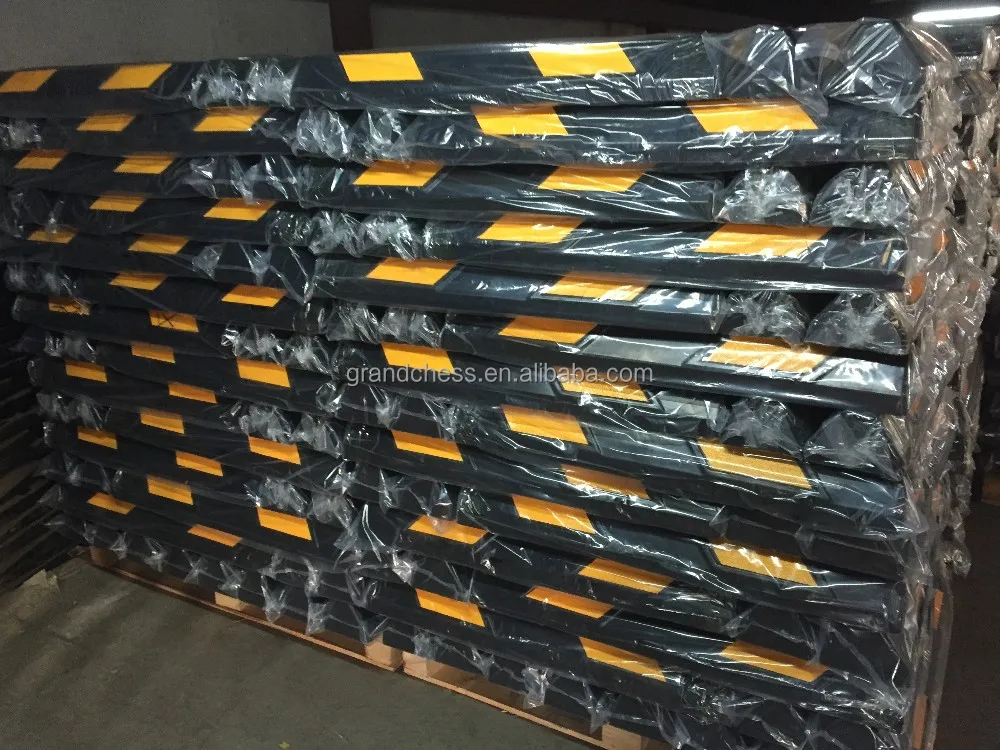 
Grandchess 55cm Durable 2 Sides Reflective Rubber parking block 