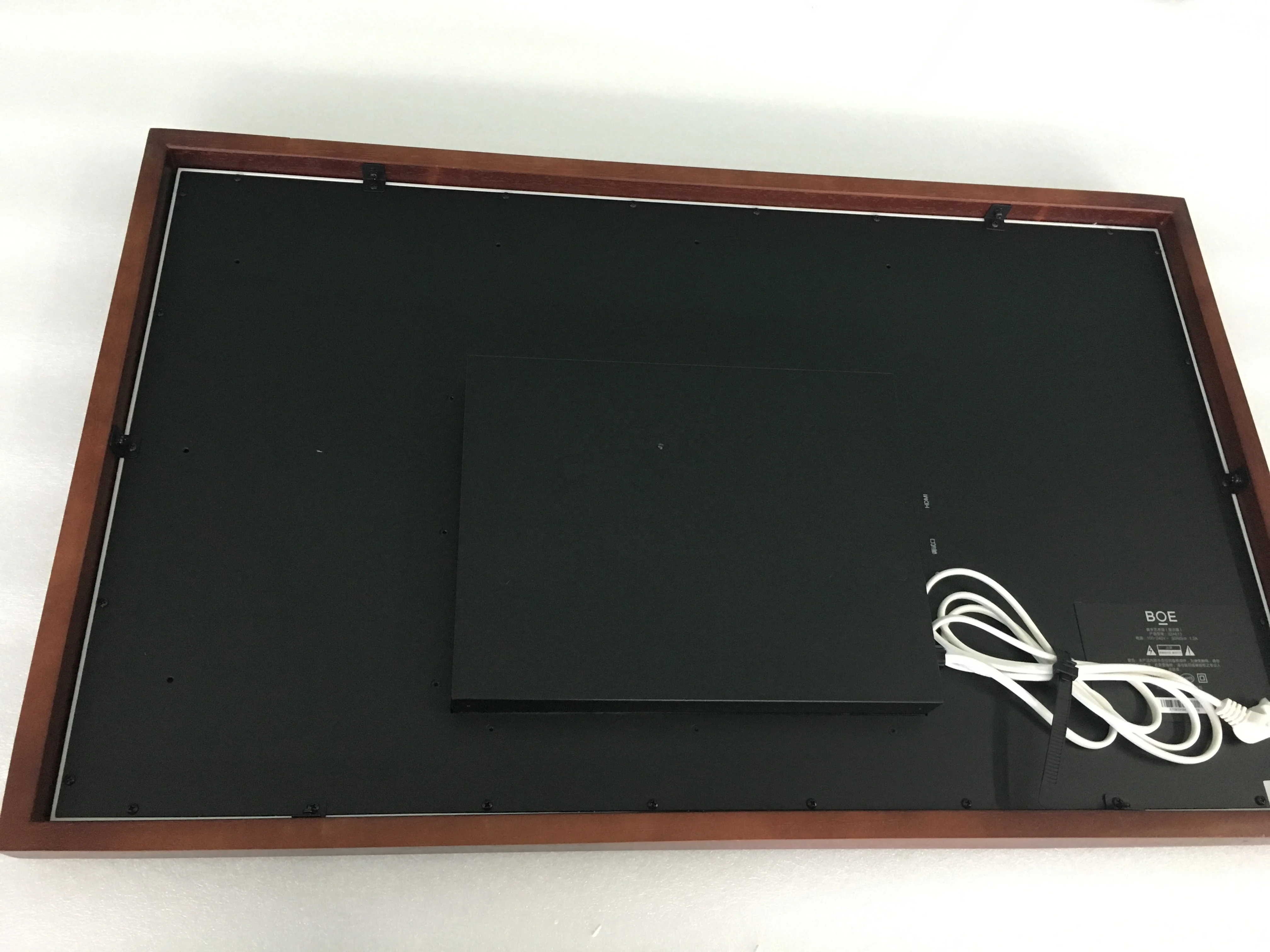 Boe iGallery 32 inch digital electronic art painting lcd screen touch panel wall mount smart advertising player