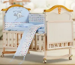 European style solid wooden baby crib/Handmade baby crib