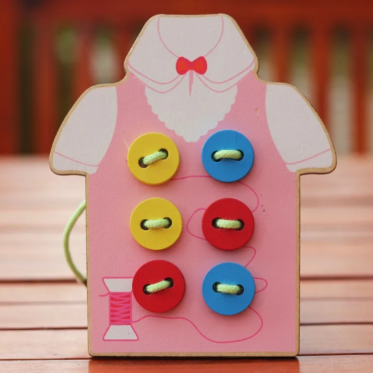 Free delivery hand eye coordination fine motor fancy handmade toys sewing buttons game kids wooden