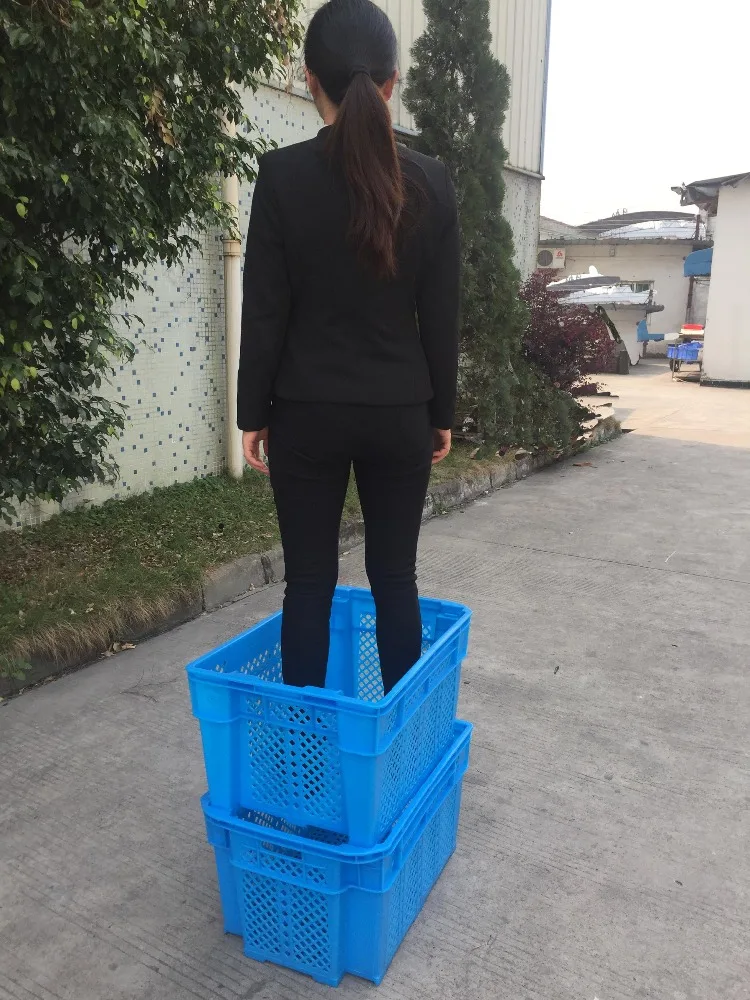 590*375*350mm Cold Chain Logistics  Heavy Duty Plastic Mushroom Crates