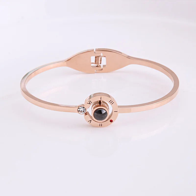 Новейшие товары YK, женские рекламные товары, Подарочный оптовый рынок, новая мода, I Love you на 100 языках, титановые Ювелирные изделия