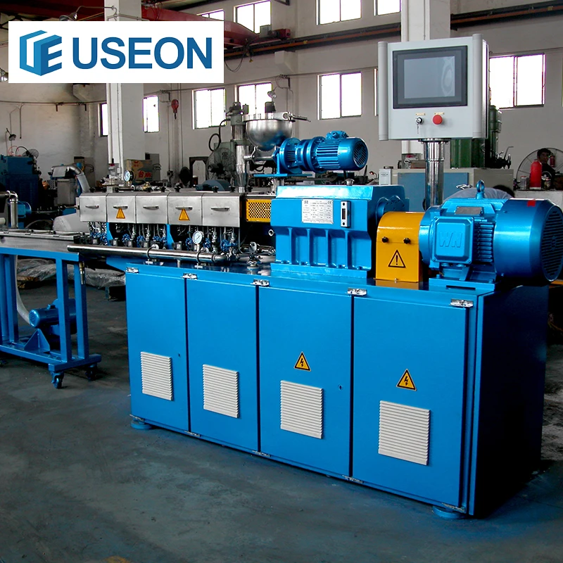 Хорошее Обслуживание лаборатории пластик масштаб двухшнековые экструдера ПВХ Экструзионная линия машины