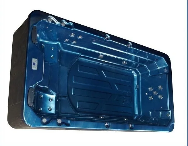 family deluxe outdoor swim spa