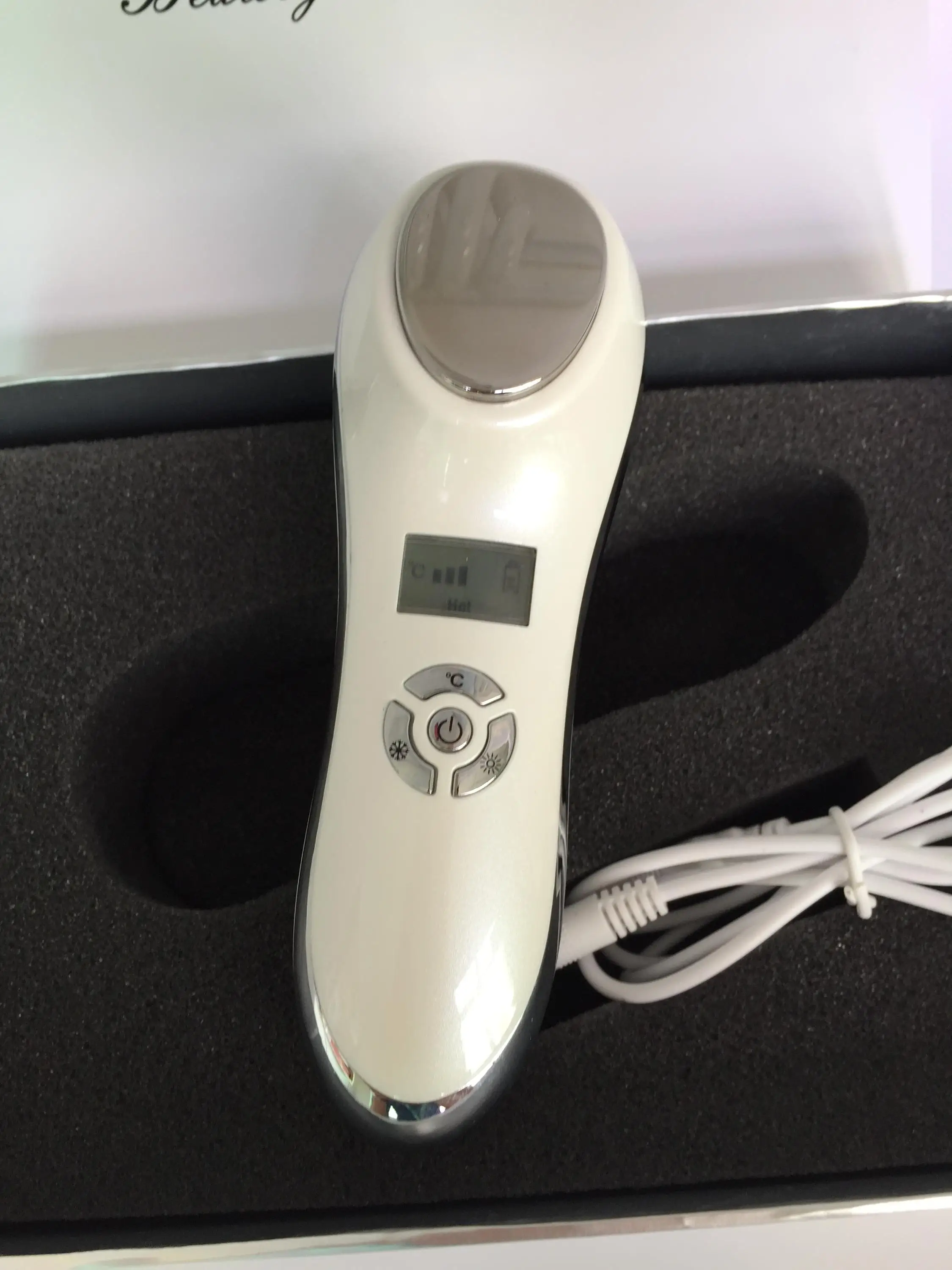 Home Use Trade Assurance Supplier Electric Face Lifting Beauty Equipment USB Cable Hot and Cold Facial Beauty 42°C 6°C