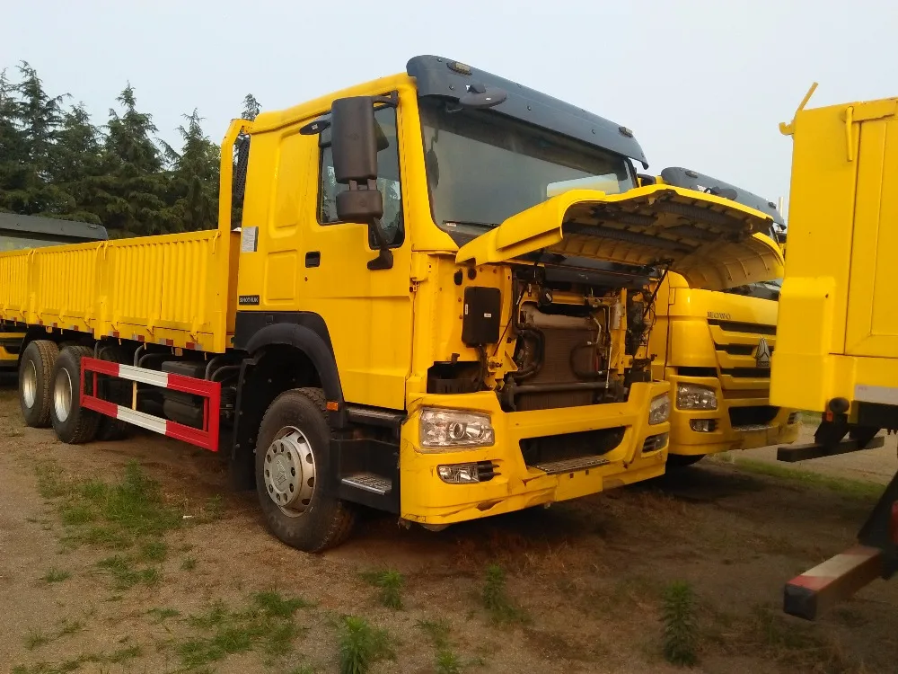 2021 Sinotruck howo 6X4 Lorry Truck Van Stake truck Cargo Truck for sale