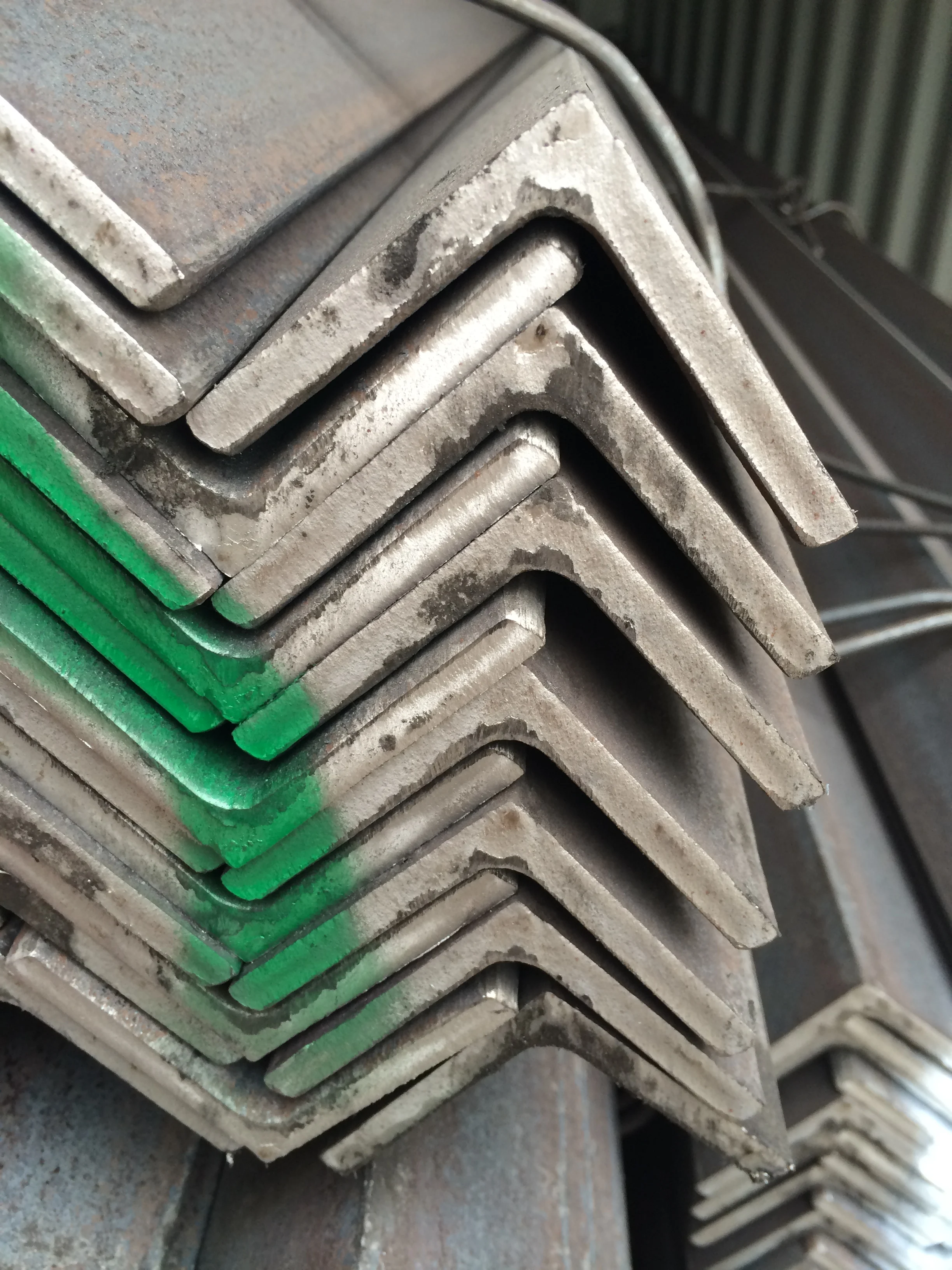 Hot Rolled High Quality L Profile Manufacturer Corner Hot Dip Galvanized Angle Steel