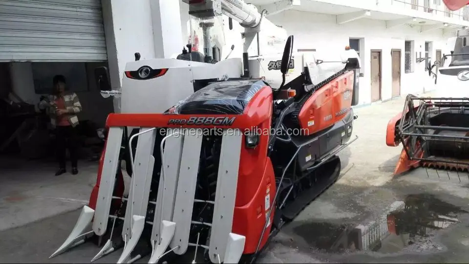 Сельскохозяйственный комбайн kubota PRO888GM высокого качества