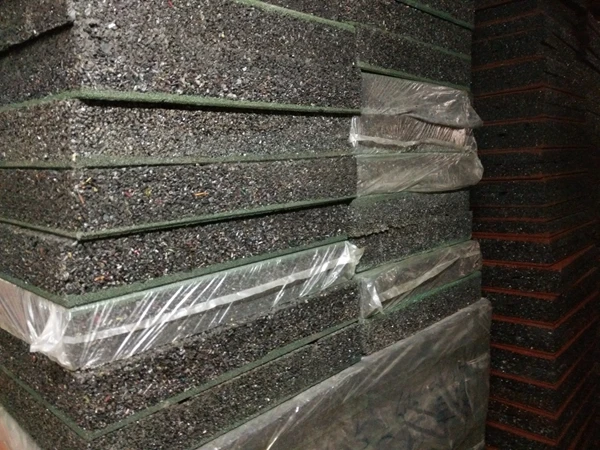 Exercise shock absorption center gym low price non-toxic indoor factory rubber flooring mats