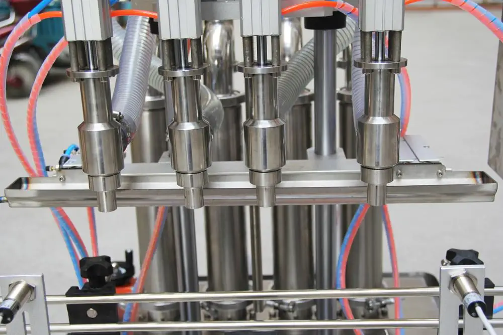 Four head filling machine water juice automatic shampoo liquid filler,auto filler heads with conveyor PLC control