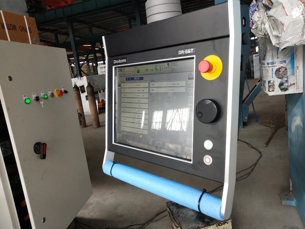 
cnc controller system delem da66t controller with best price 