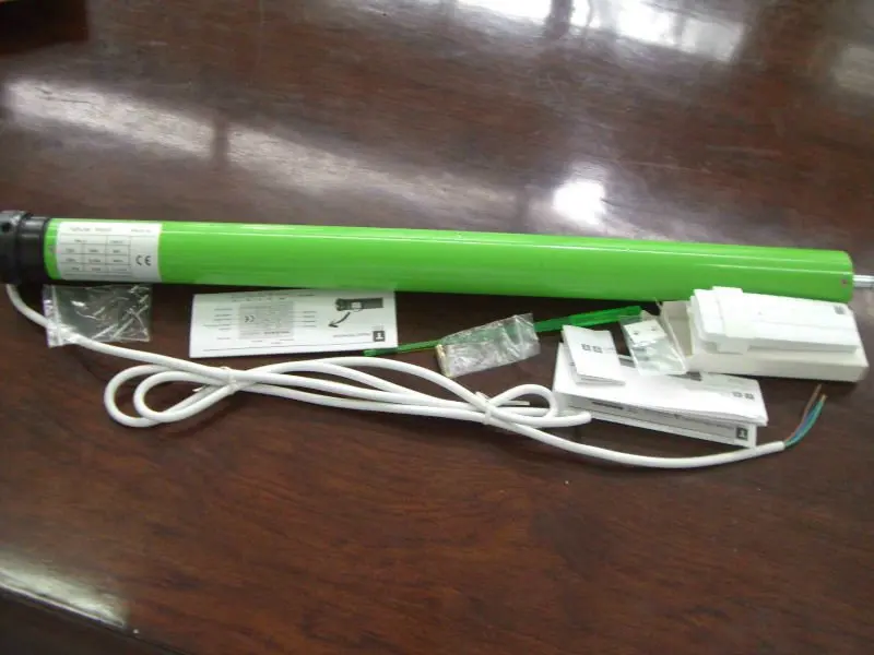 
 Приемник дистанционного управления Встроенный трубчатый навес или потайной мотор  