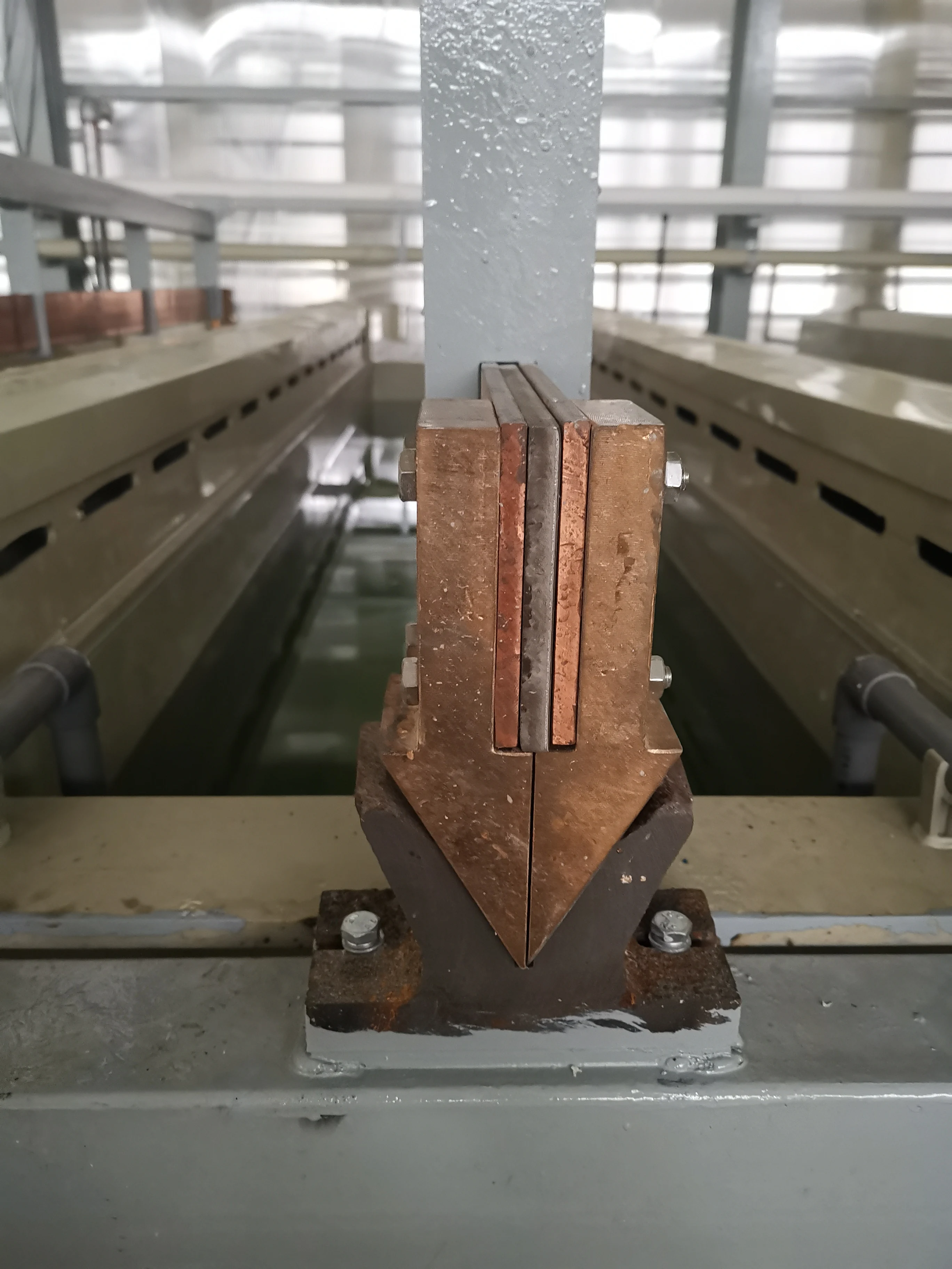 Full automatic gantry type rack chrome plating line for metal parts