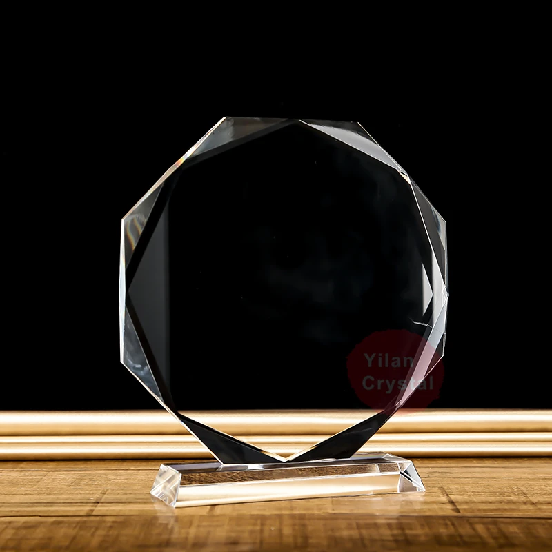 YL-2022 High Quality Football Match Award Sports Octagon Crystal Award Trophy Glass Plaque Cup Award