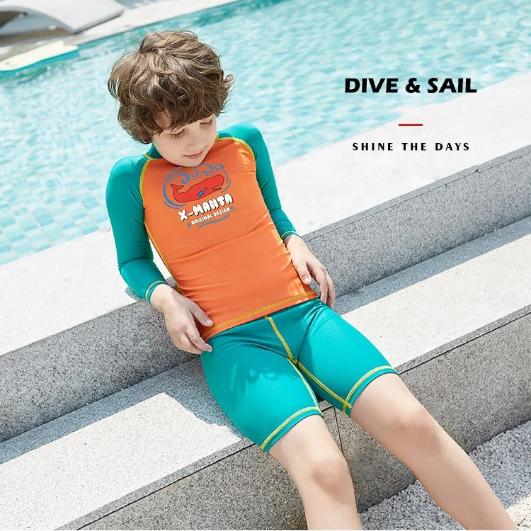 The two sets nylon wetsuit long sleeves uv protection swimwear children