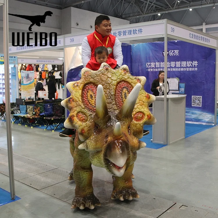 Animatronic dinosaur simulation triceratops robotic dinosaur ride