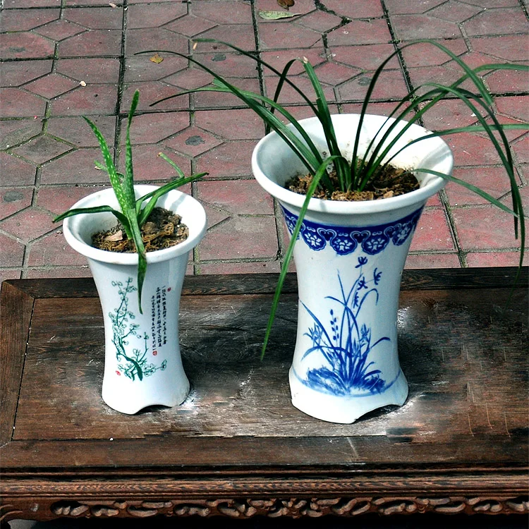 Wholesale Jingdezhen High Temperature burning blue and white orchid porcelain flower pot