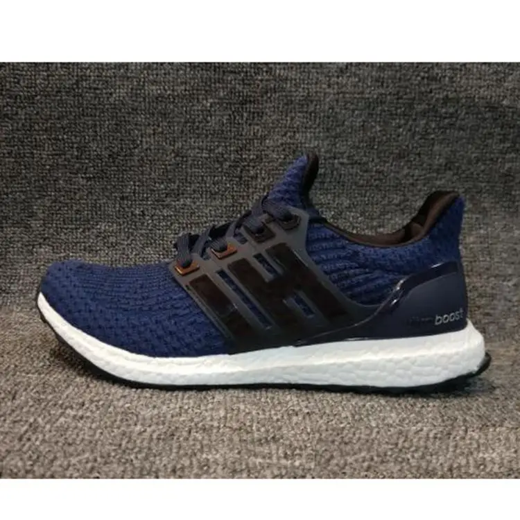 
High Quality 3.0 4.0 Running Shoes Men Women3.0 III Primeknit Runs White Black Sports Sneaker 
