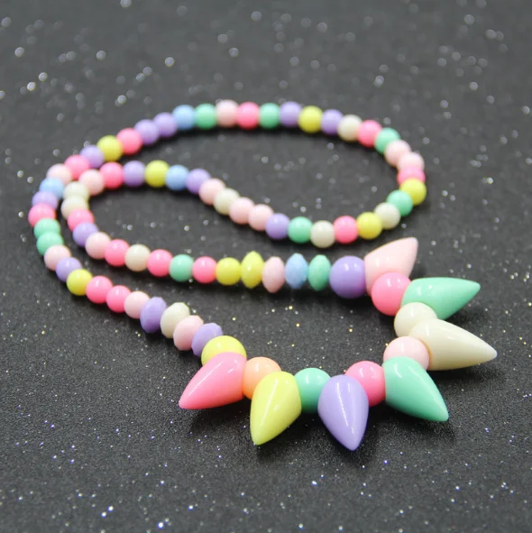 Kids Jewelry Peach Heart Necklace Acrylic Beads Color Cartoon Creative Sweater Chain