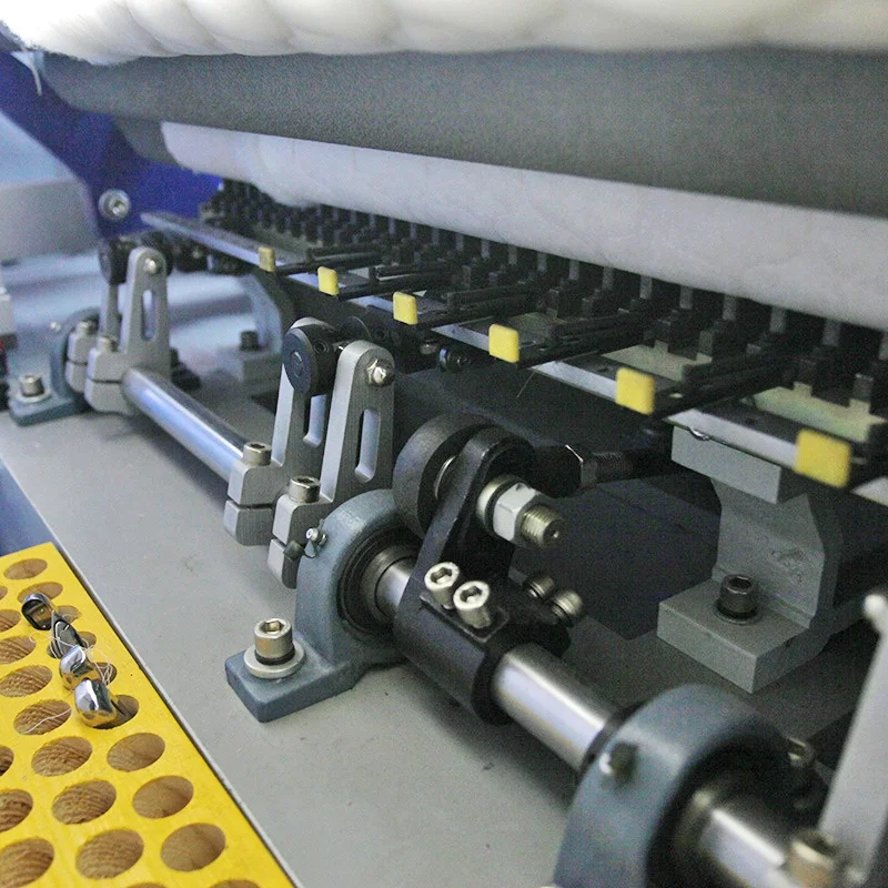 Yuxing industrial multi needle sewing machine for quilt with shuttle