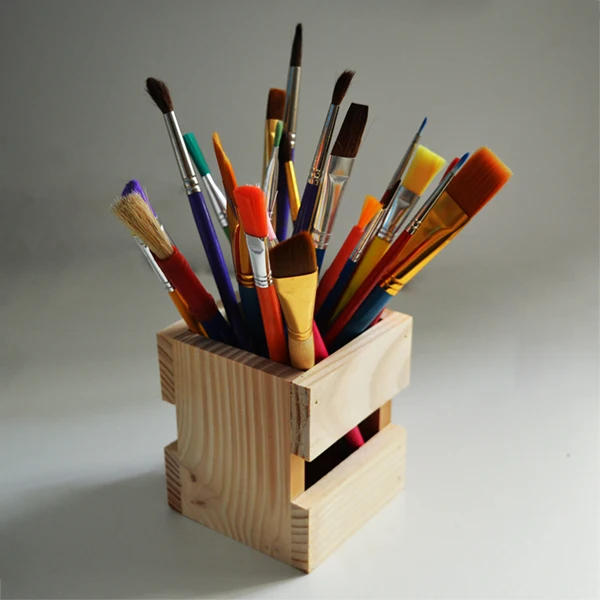 Ваза для карандашей и держатель ручек