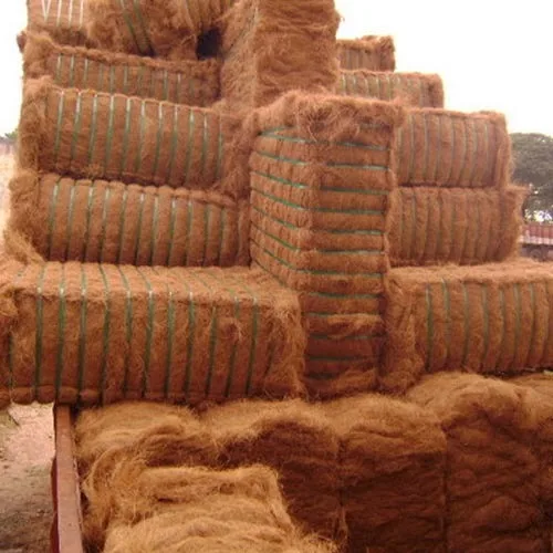 COCO COIR FIBER MANUFACTURER & EXPORTER DRY MATERIAL