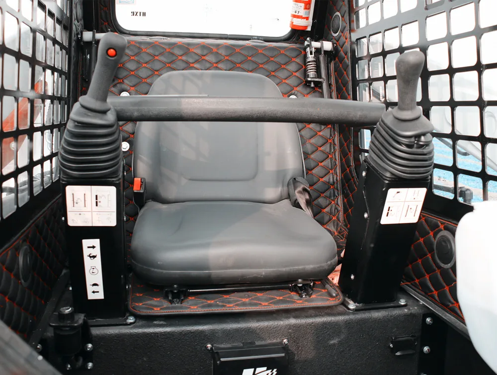 RUBBER TRACK SKID STEER MULTI TERRAIN LOADER HIGH FLOW A/C CAB PILOT JOYSTICK