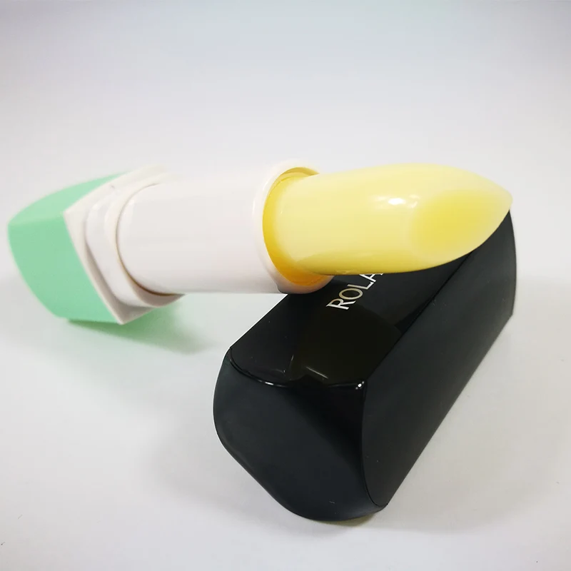 
 Фирменный увлажняющий Восстанавливающий мужской бальзам для губ ROLANJONA  